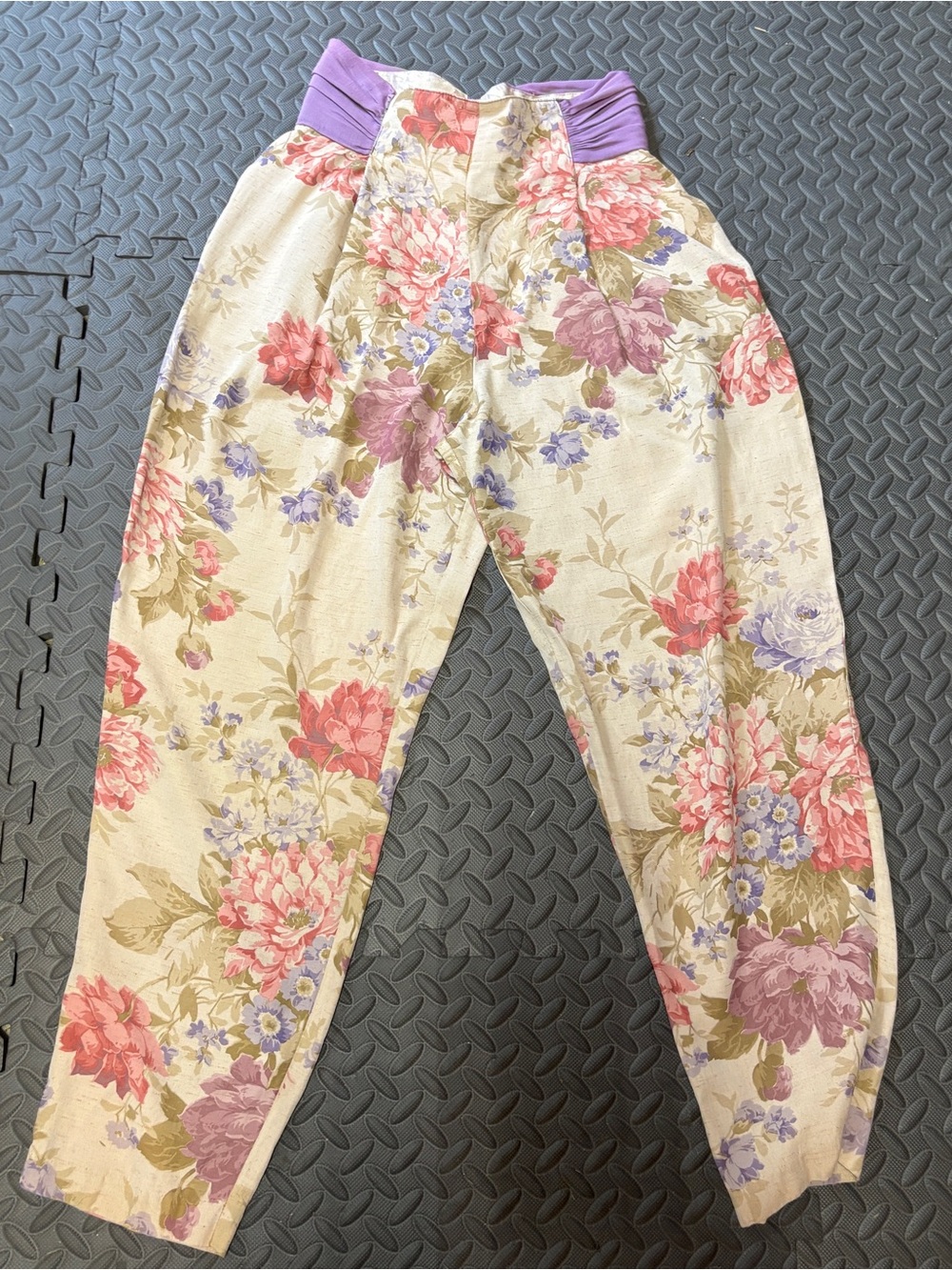 Adrienne Christina New York high-waisted harem pants with a floral pattern